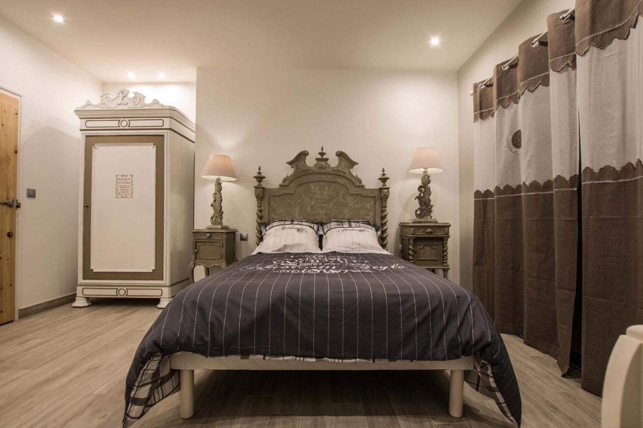 Bed and Breakfast Les Cuves - Saintes Chaniers Zewnętrze zdjęcie
